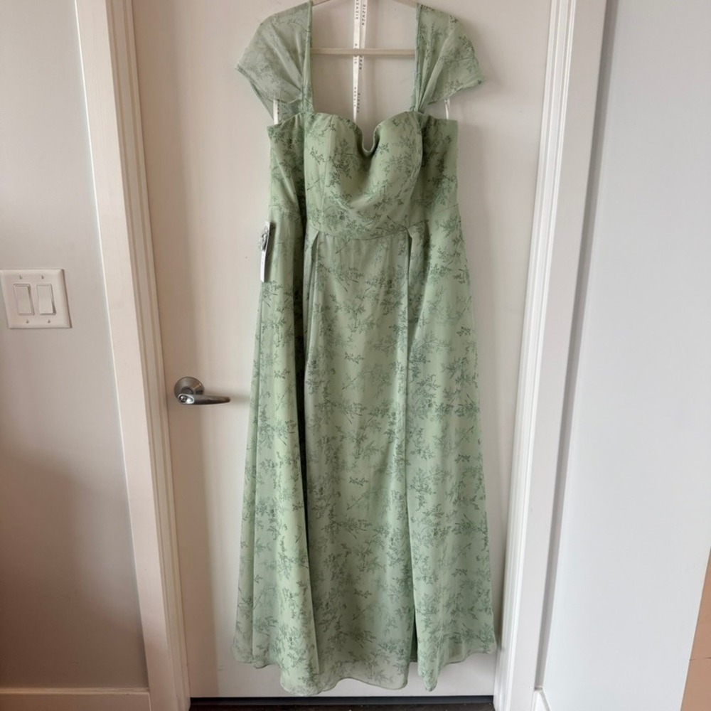 NWT Azazie Chrysanta Green Fern Floral Chiffon Gown Dress A18 Pockets Slit